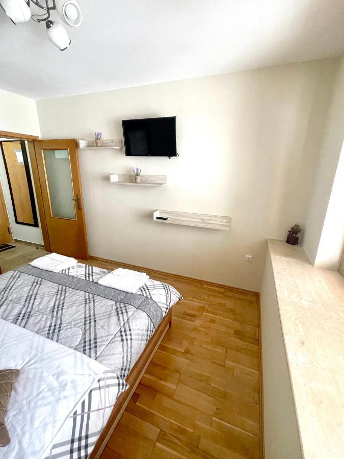 Appartement Sunny à Varna Extérieur photo