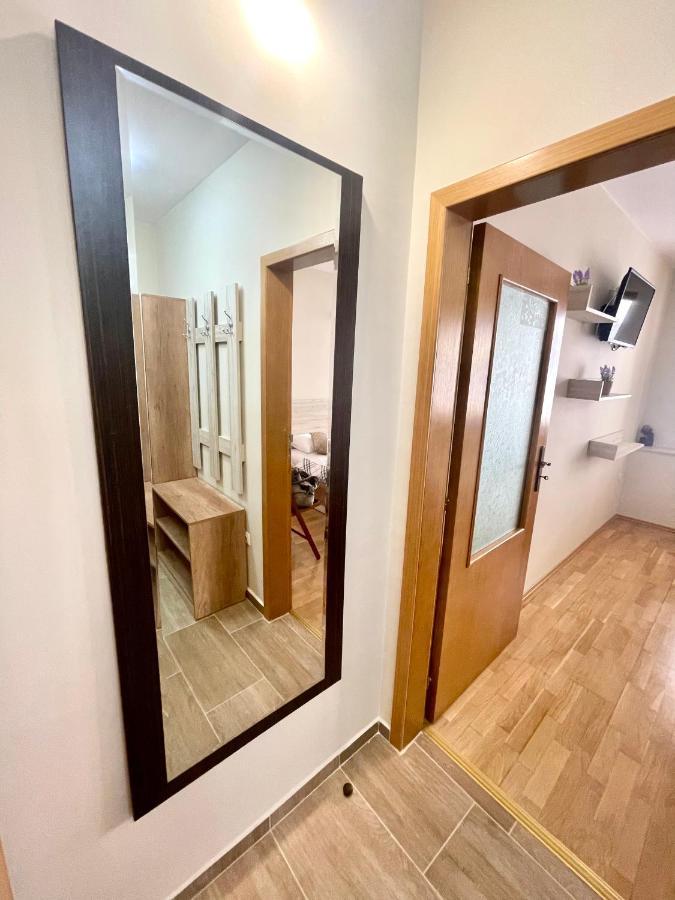 Appartement Sunny à Varna Extérieur photo